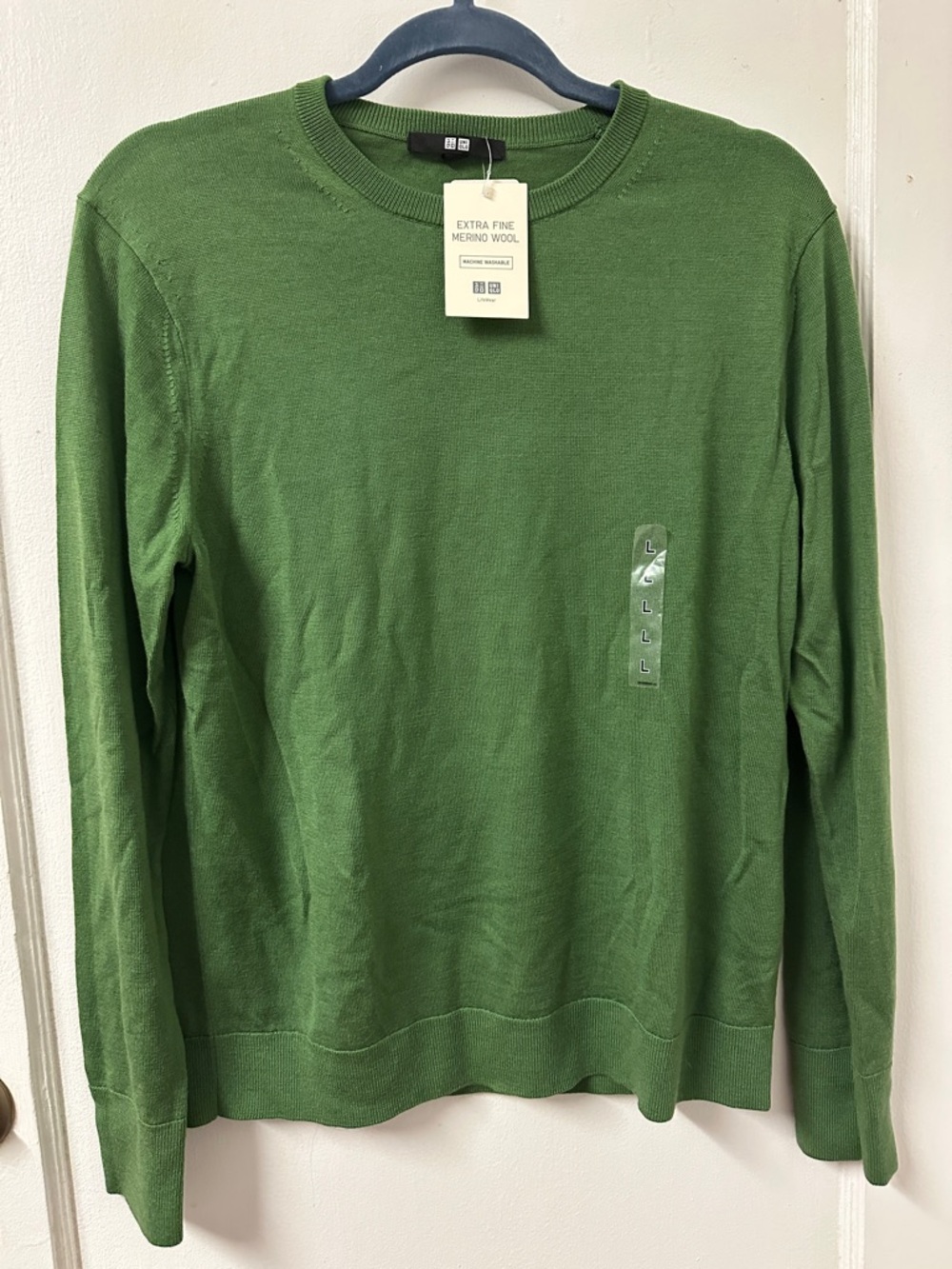 Uniqlo Women’s Extra Fine Merino Wool Crewneck Sweater - Green
